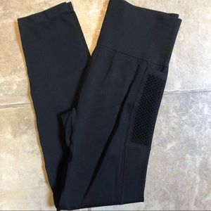 VS Pink Leggings-NWT